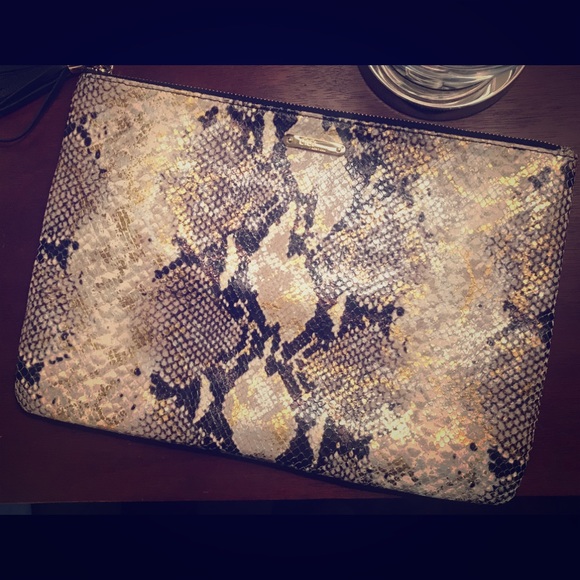 Gigi New York All in One Bag (Large). Python. - Picture 1 of 4